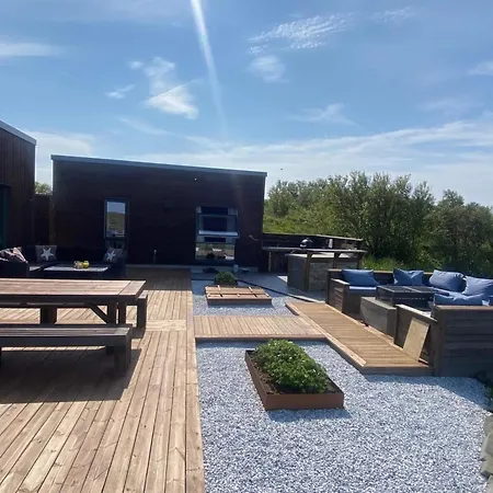 4 Star In Krakvag Rakvag